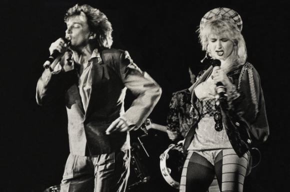 Rod Stewart & Cyndi Lauper at Madison Square Garden