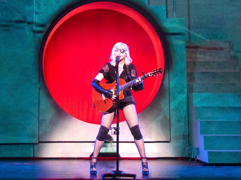 Madonna